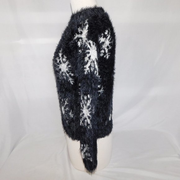 TOPSHOP Womens 4 Black White Snowflake Eyelash Furry Sweater - Picture 6 of 8